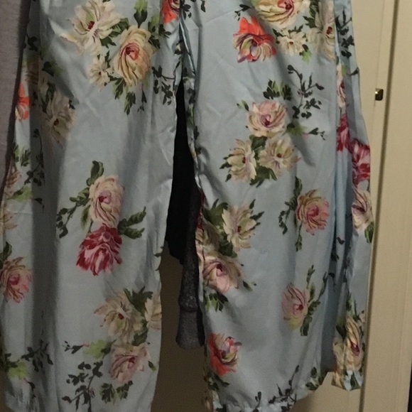 Jumpsuit - Picture 4 of 4